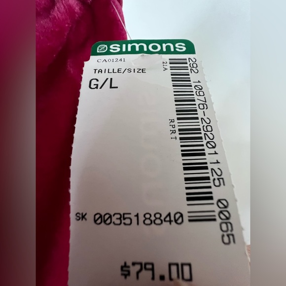 Velvet pants perfect for the upcoming holiday season! Never worn w/ tags. - Picture 5 of 7